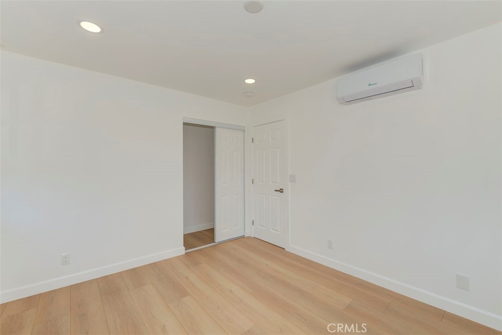 Residential Lease for rent at 27213 Arena Lane, Mission Viejo CA featuring 2 beds and 1 bath
