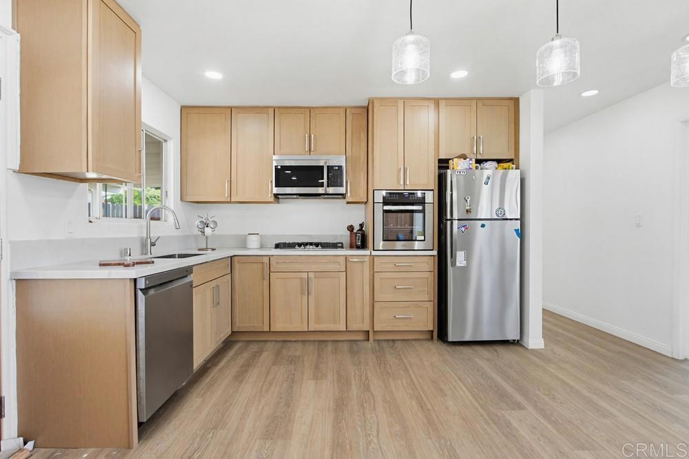 Residential for sale at 9462 Doheny Rd., Santee CA featuring 3 beds and 1 bath