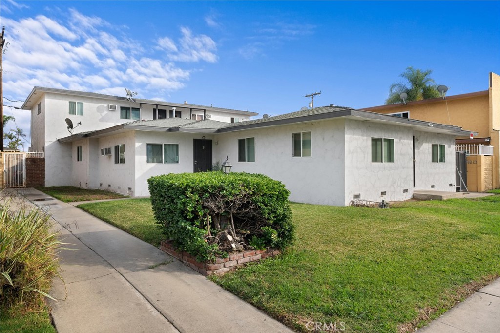 Active for sale at Anaheim, CA, Anaheim, CA CA