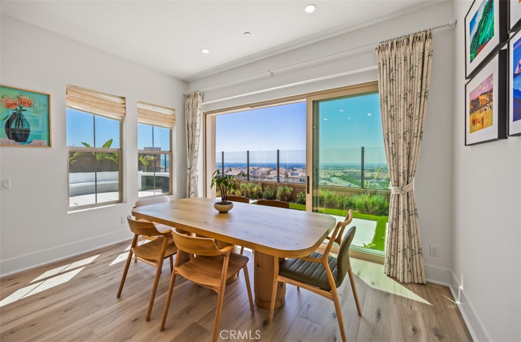 Active for sale at Irvine, CA, Irvine, CA CA and 3 baths