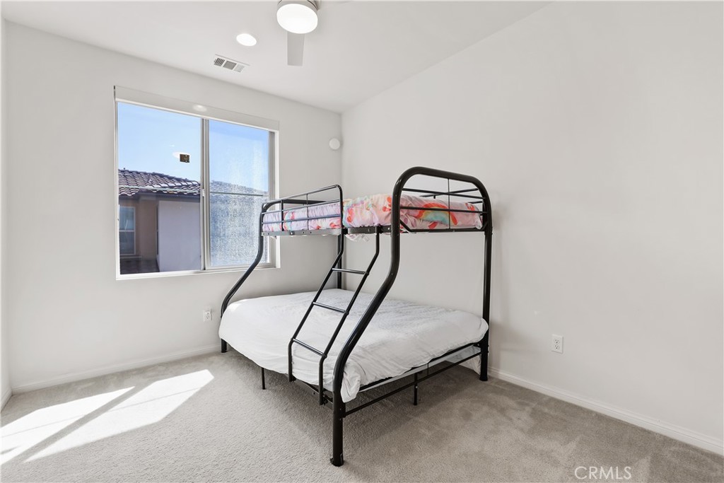 Residential for sale at 88 Renewal, Irvine CA featuring 2 beds and 3 baths