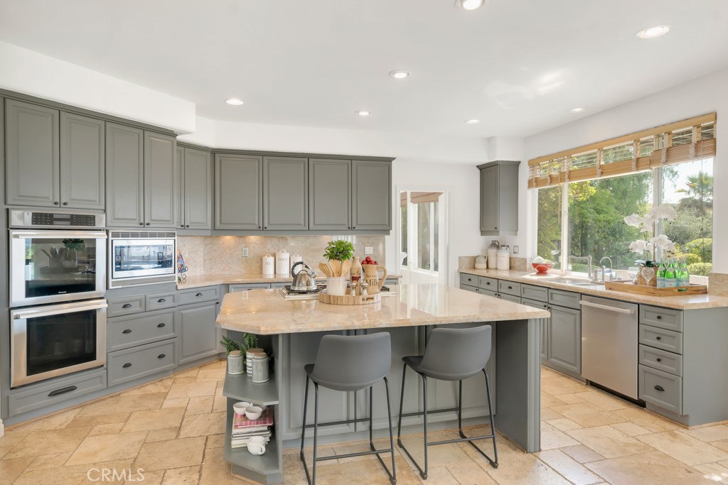 Active for sale at Agoura Hills, CA, Agoura Hills, CA CA and 5 baths