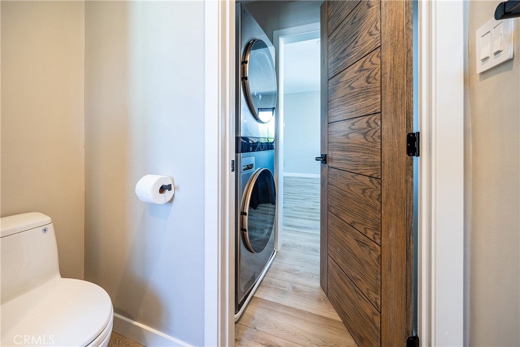 Residential Lease for rent at 113 Avenida Granada 1, San Clemente, Orange County CA featuring 1 bed and 1 bath