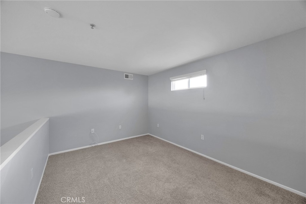 Residential Lease for rent at 1404 Scholarship, Irvine, Orange County CA featuring 3 beds and 2 baths