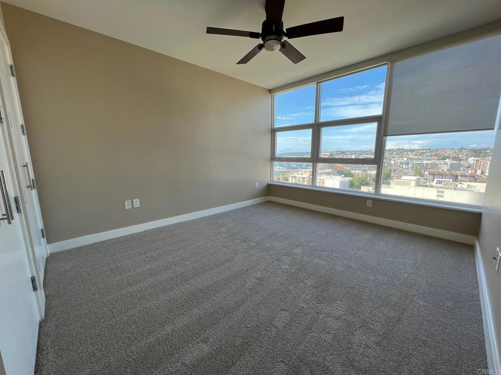 Residential Lease for rent at 1325 Pacific Highway 1506, San Diego, San Diego County CA featuring 2 beds and 2 baths