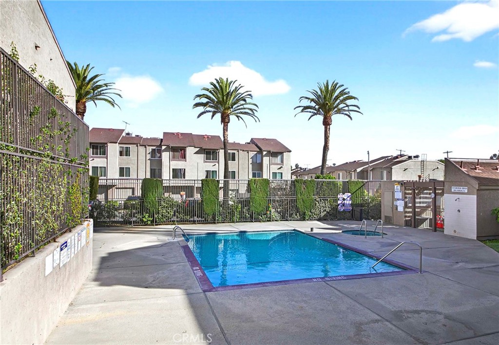 Residential Lease for rent at 2324 Lillyvale Avenue 143, Los Angeles, Los Angeles County CA featuring 2 beds and 2 baths