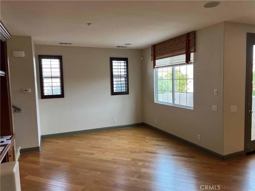 Condominium for rent at 31161 Sunflower Way, Temecula, CA featuring 3 beds and 3 baths