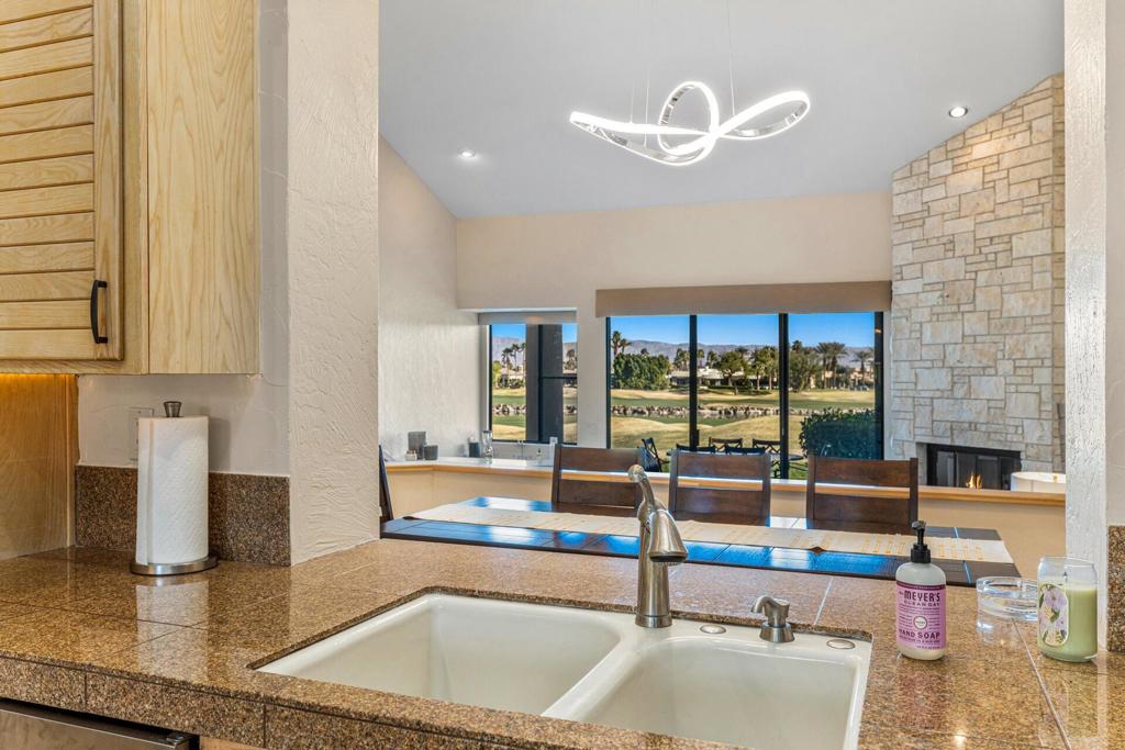 Condominium for rent at 55764 Oak Tree, La Quinta, CA featuring 2 beds and 4 baths