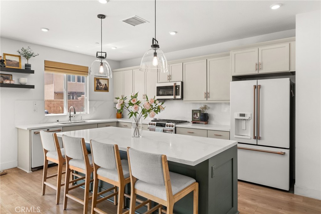 Residential for sale at 3557 W Seco, San Bernardino CA featuring 5 beds and 4 baths
