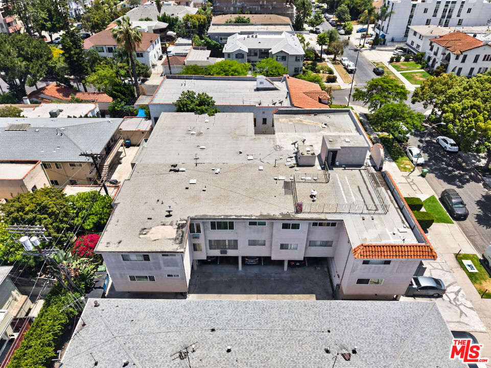 Residential Income for sale at 1476 S Shenandoah Street, Los Angeles CA featuring 32 beds and 30 baths