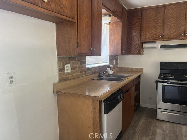 Residential for sale at 12951 1st Street, Clearlake Oaks CA featuring 2 beds and 1 bath