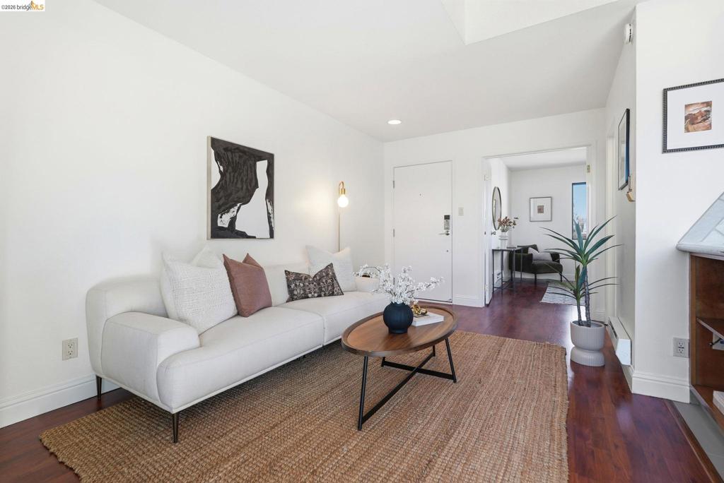Residential for sale at 3 Embarcadero 338, Oakland CA featuring 1 bed and 1 bath
