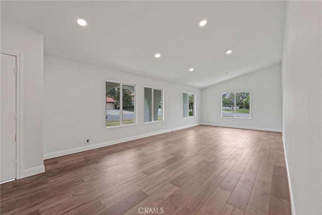 Residential Lease for rent at 1624 Cordova Avenue, Redlands CA featuring 3 beds and 2 baths