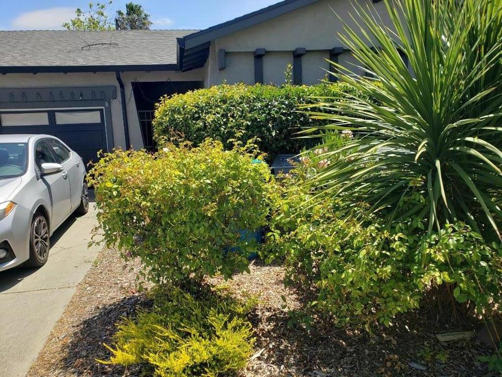Residential Lease for rent at 10384 Vista Drive B, Cupertino CA featuring 2 beds and 2 baths