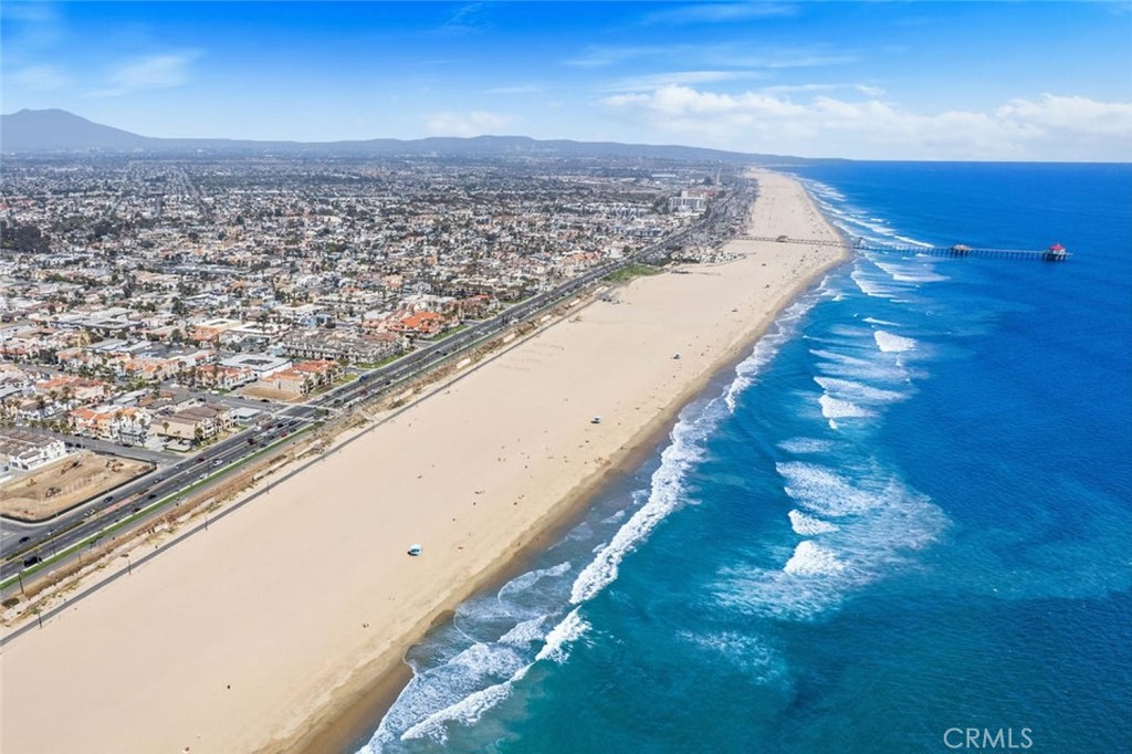 Residential Lease for rent at 222 17th Street, Huntington Beach CA featuring 3 beds and 3 baths