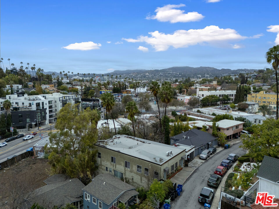 Residential Income for sale at 3324 Hamilton Way, Los Angeles CA featuring 9 beds and 4 baths