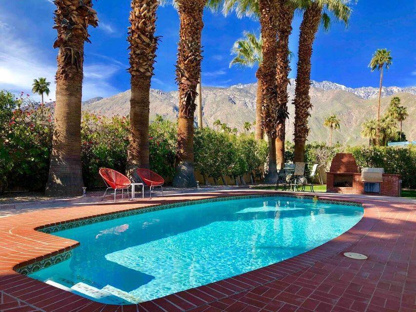 Residential Lease for rent at 663 E Chia Road, Palm Springs CA featuring 3 beds and 2 baths