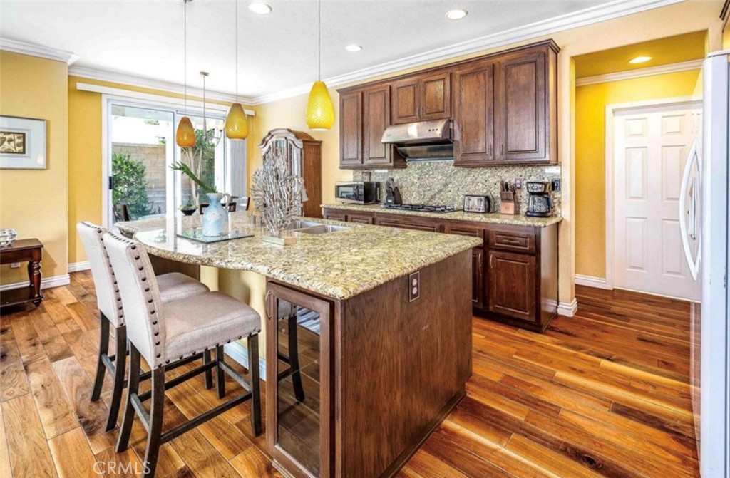 Residential Lease for rent at 13215 River Oaks Dr, Rancho Cucamonga CA featuring 5 beds and 3 baths