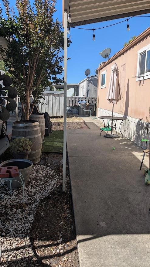 Manufactured In Park for sale at 510 Saddle Brook Dr., San Jose CA featuring 2 beds and 1 bath
