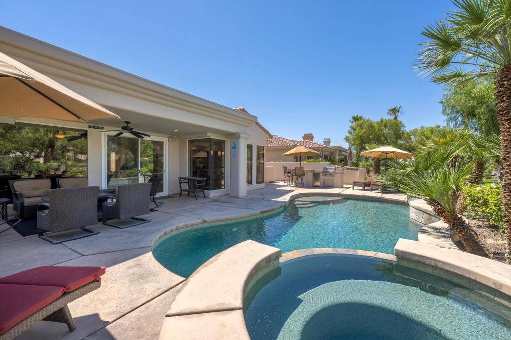 Single Family Residence for rent at 80706 Hermitage, La Quinta, CA featuring 3 beds and 4 baths