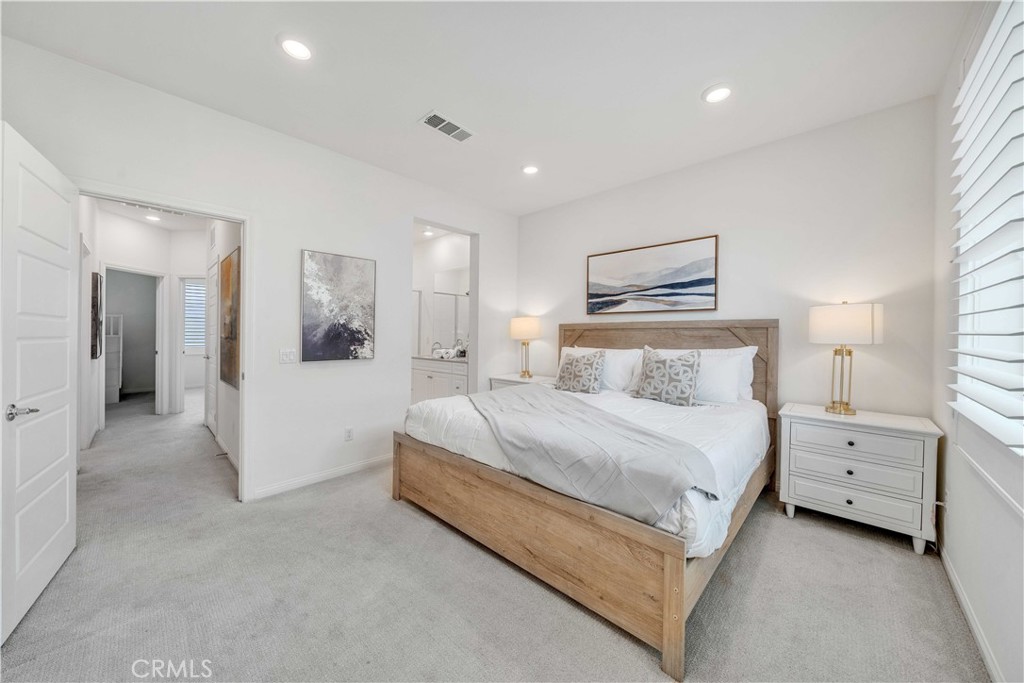 Residential Lease for rent at 213 Steely, Irvine CA featuring 4 beds and 3 baths