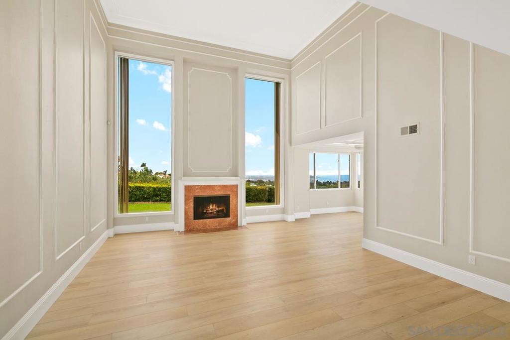 Residential Lease for rent at 2097 Caminito Capa, La Jolla, San Diego County CA featuring 4 beds and 5 baths