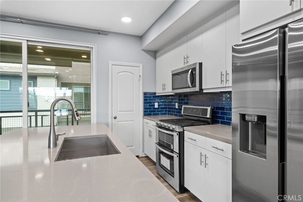 Residential Lease for rent at 7819 Paxton Place, Rancho Cucamonga CA featuring 3 beds and 4 baths