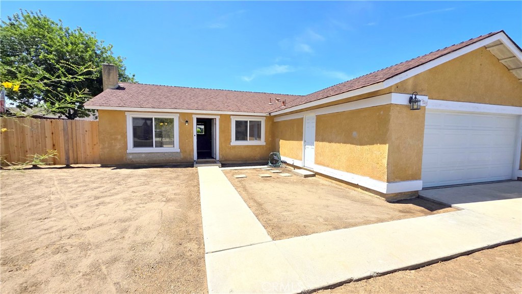 Residential Lease for rent at 1546 Clock Avenue, Redlands CA featuring 4 beds and 2 baths