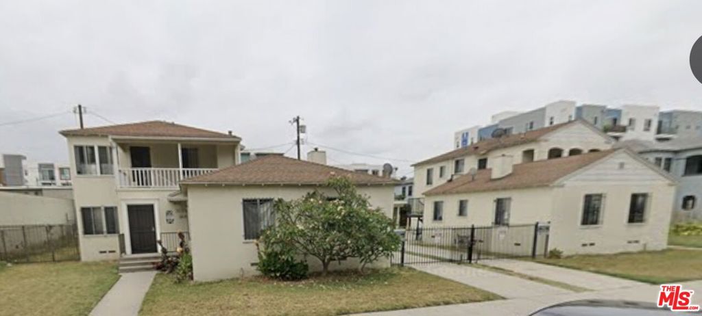 Residential Income for sale at 3514 Farmdale Avenue, Los Angeles CA featuring 5 beds and 3 baths