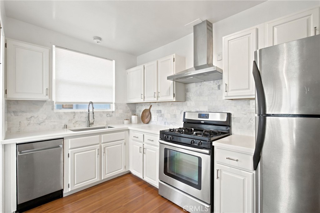Residential Income for sale at 11822 Exposition Boulevard, Los Angeles CA