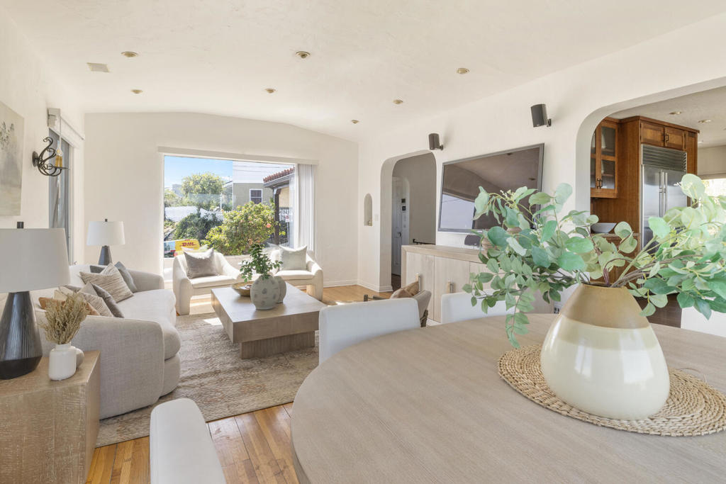 Residential for sale at 3756 Clayton Avenue W, Los Angeles CA featuring 2 beds and 3 baths