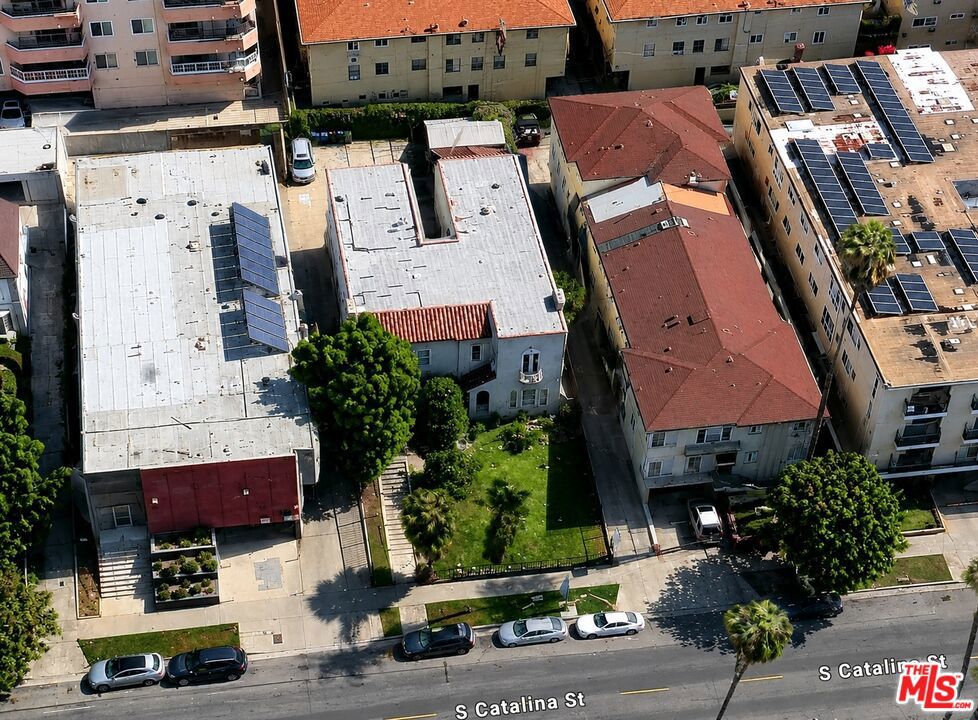 Residential Income for sale at 426 S Catalina Street, Los Angeles CA featuring 8 beds and 4 baths