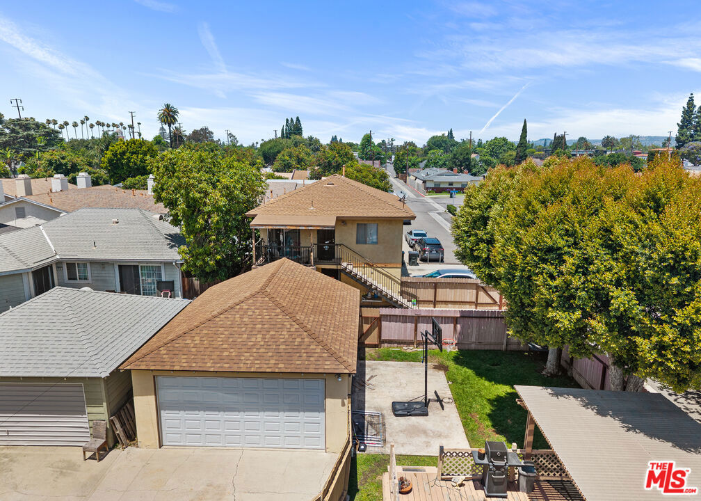 Residential Income for sale at 937 E Palmyra Avenue, Orange, Orange CA featuring 4 beds and 3 baths