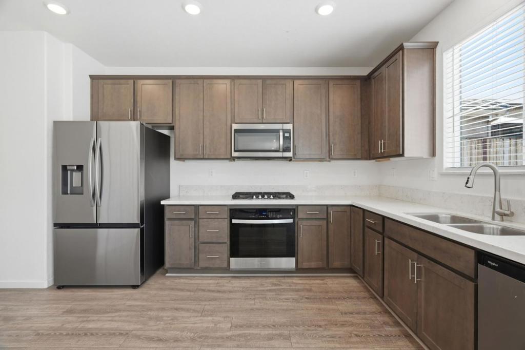 Single Family Residence for sale at 2091 Mint Drive, Hollister, CA featuring 5 beds and 3 baths