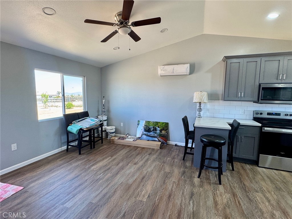 Residential Lease for rent at 8867 Gorgonio Road B, Victorville CA featuring 2 beds and 1 bath
