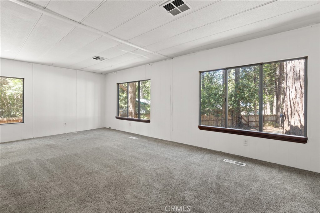 Residential for sale at 14617 Bridgeport Circle, Magalia, Butte CA featuring 2 beds and 2 baths