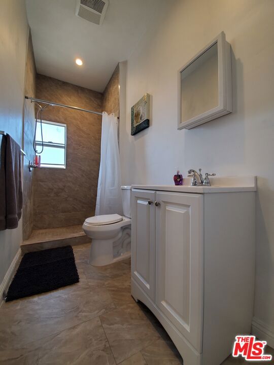 Residential Income for sale at 1978 Bonsallo Avenue, Los Angeles CA featuring 7 beds and 4 baths