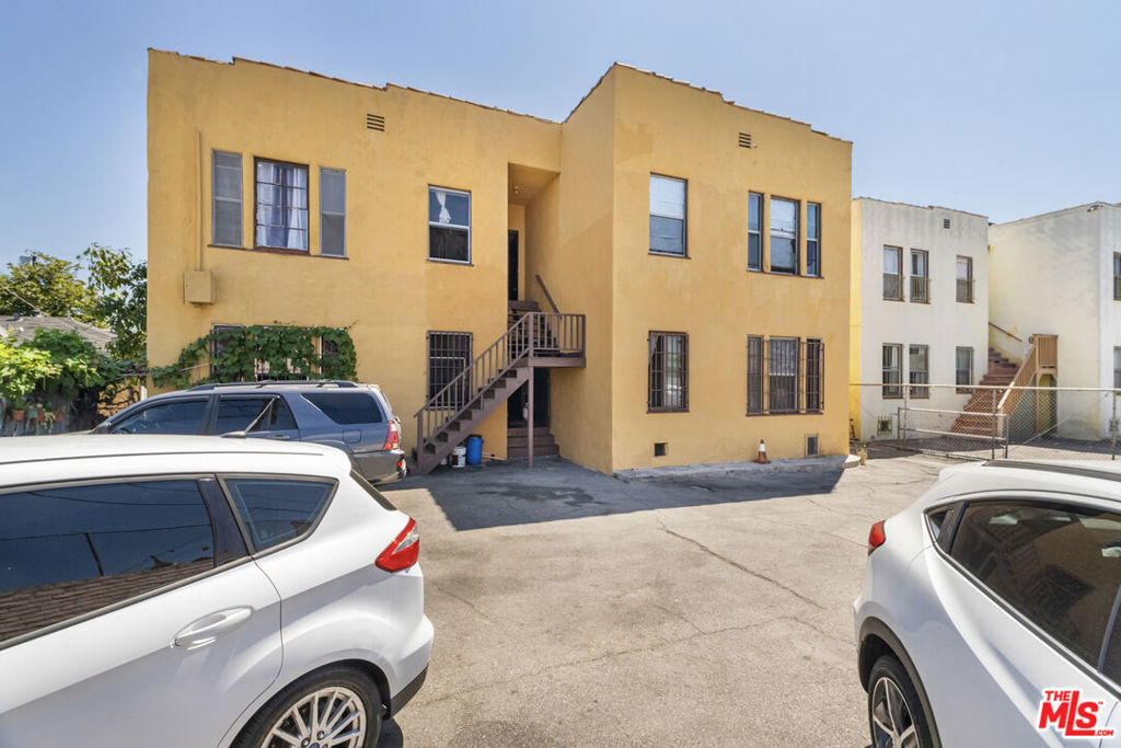 Residential Income for sale at 2717 S Budlong Avenue, Los Angeles CA featuring 14 beds and 8 baths