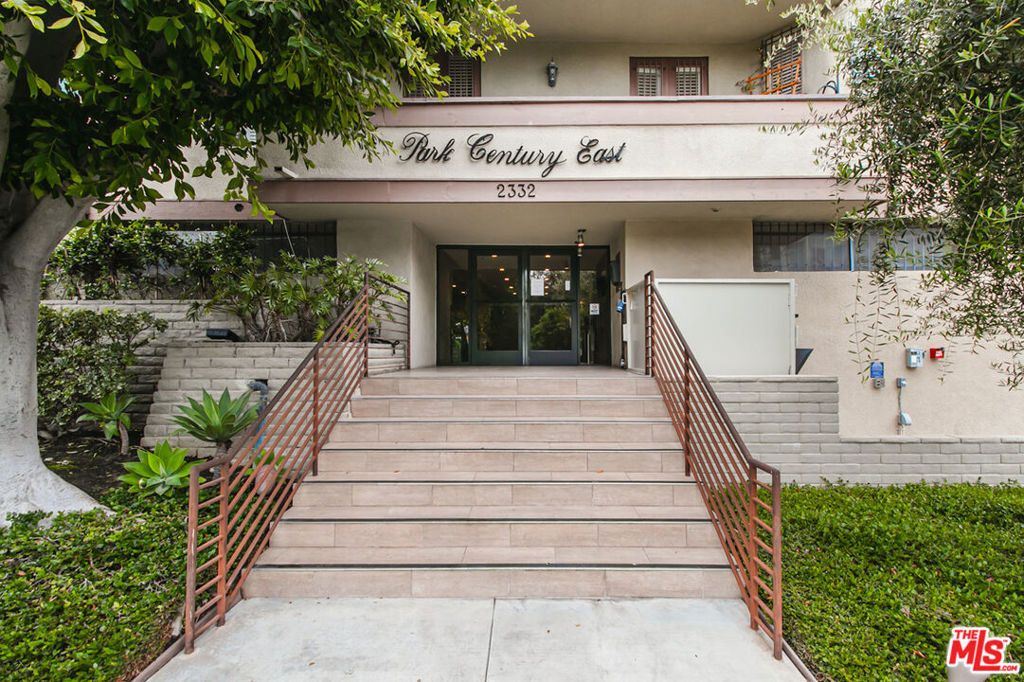 Residential for sale at 2332 Fox Hills Drive 304, Los Angeles CA featuring 1 bed and 3 baths