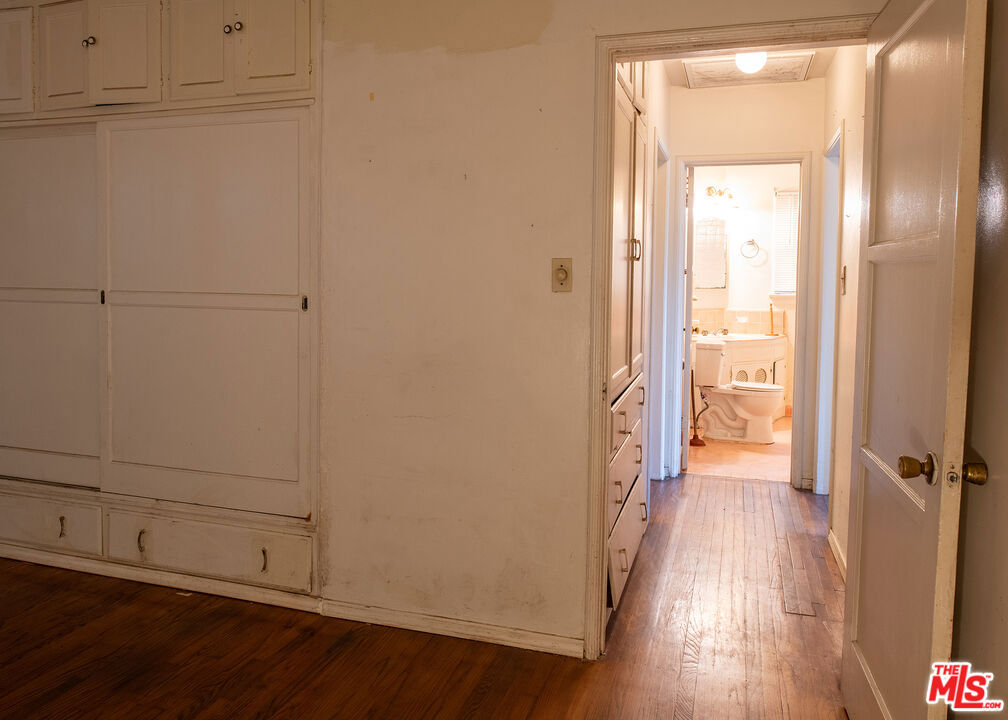 Residential for sale at 530 W 89th Street, Los Angeles CA featuring 2 beds and 1 bath