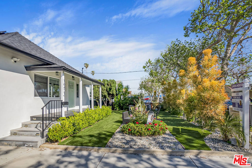 Residential Lease for rent at 16421 Halldale Avenue, Gardena, Los Angeles County, CA featuring 3 beds and 1 bath