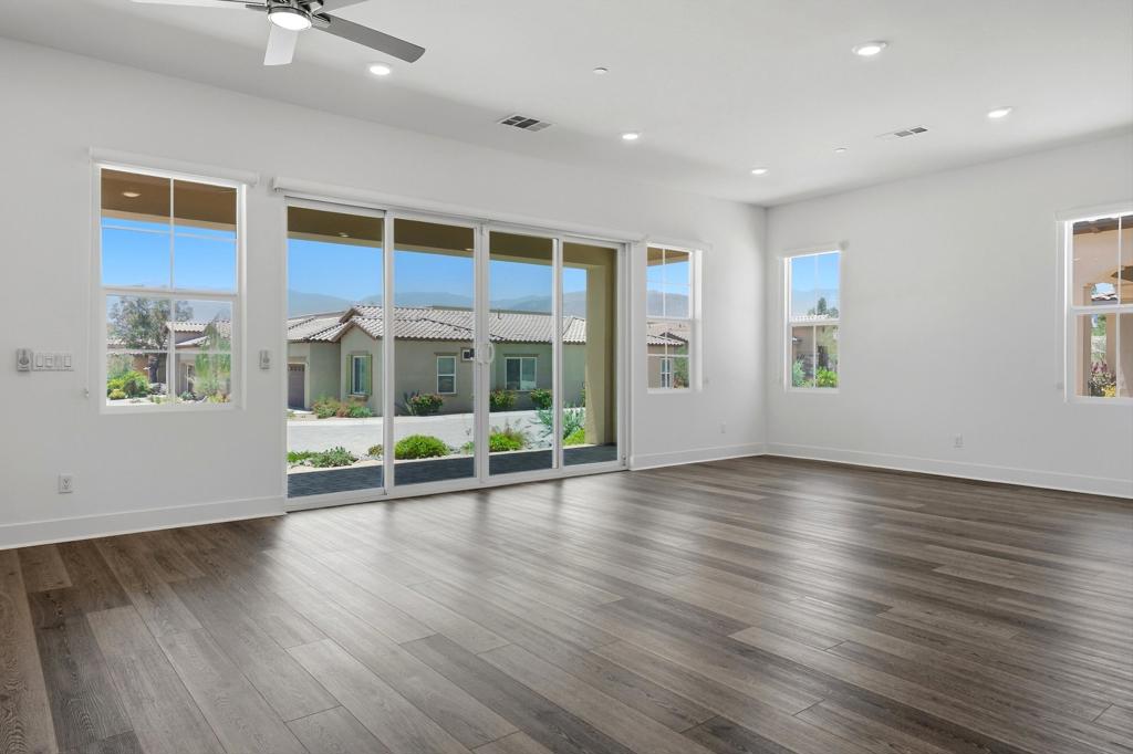 Residential Lease for rent at 3443 Via Leonardo, Palm Desert CA featuring 3 beds and 3 baths
