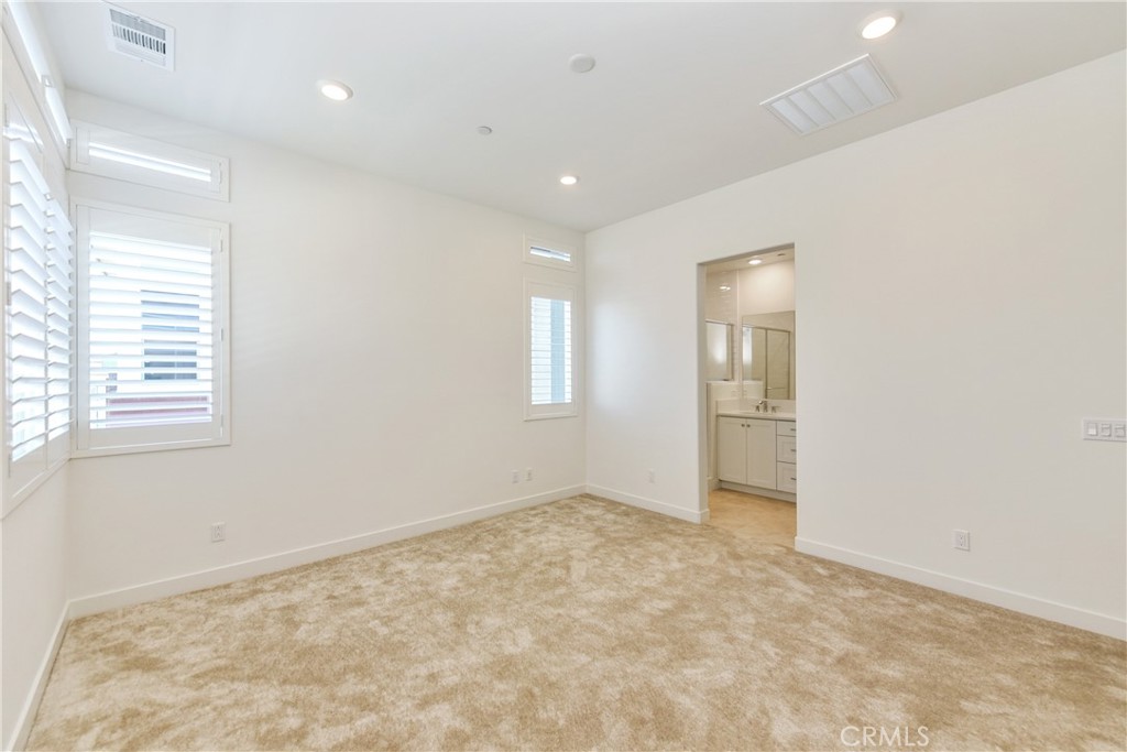 Residential Lease for rent at 106 Abacus, Irvine CA featuring 4 beds and 4 baths