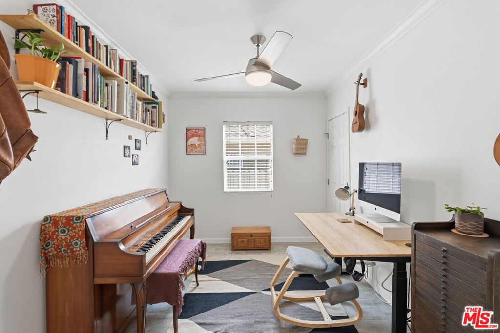 Residential for sale at 3830 W 59th Street, Los Angeles CA featuring 3 beds and 2 baths
