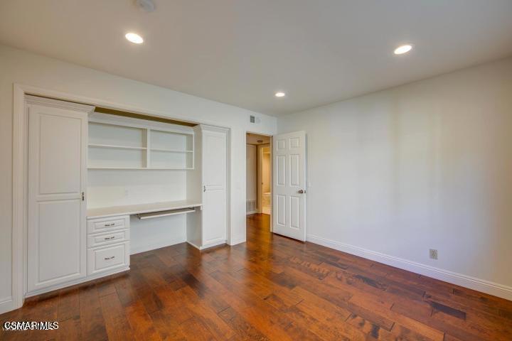 Residential Lease for rent at 3046 Winding Lane, Westlake Village, Los Angeles County, CA featuring 3 beds and 3 baths