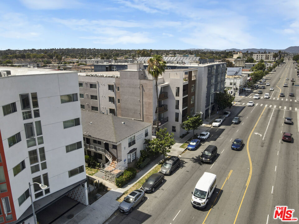 Residential Income for sale at 6519 Crenshaw Boulevard, Los Angeles CA