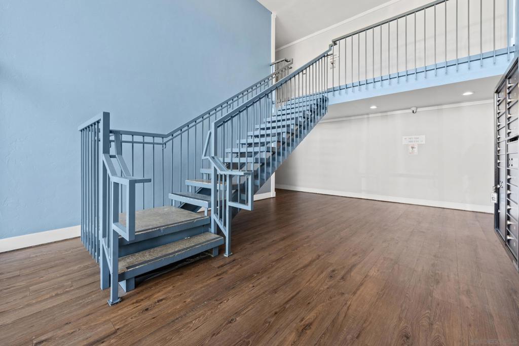 Residential Lease for rent at 6120 Decena Dr (Room 2) 207 (Bedroom 2), San Diego CA featuring 1 bed and 1 bath