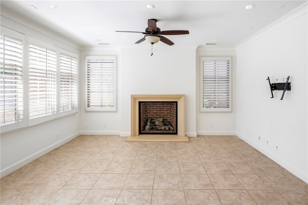Residential Lease for rent at 34 Umbria, Irvine CA featuring 4 beds and 3 baths