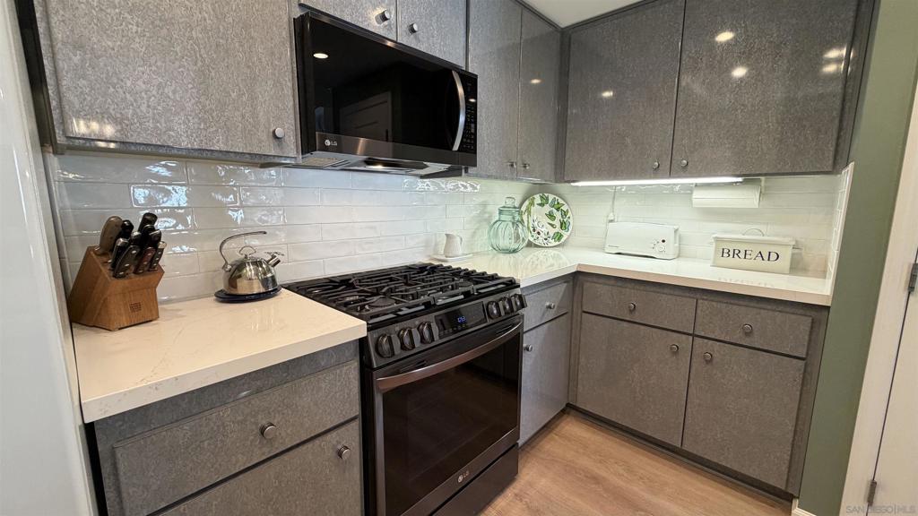 Residential Lease for rent at 701 Kettner Blvd 96, San Diego CA featuring 1 bed and 1 bath