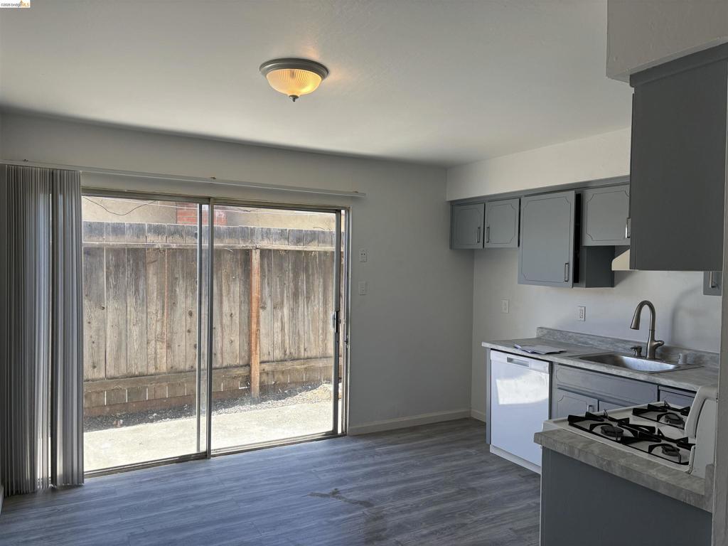 Residential Lease for rent at 22 South Lake Drive, Antioch, CA featuring 2 beds and 1 bath